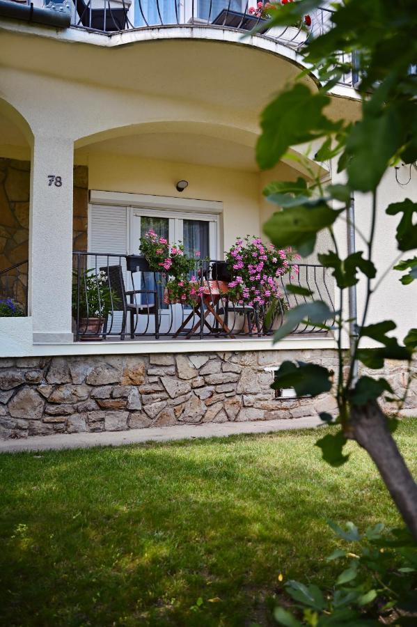 Villa Terrazza Balatongyorok Exterior photo